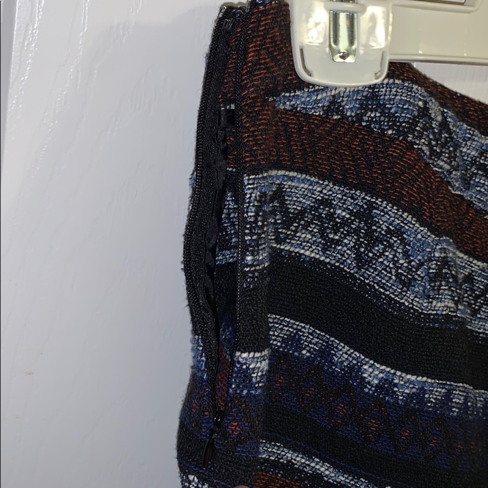 Fun Printed Shorts! - Picture 3 of 4